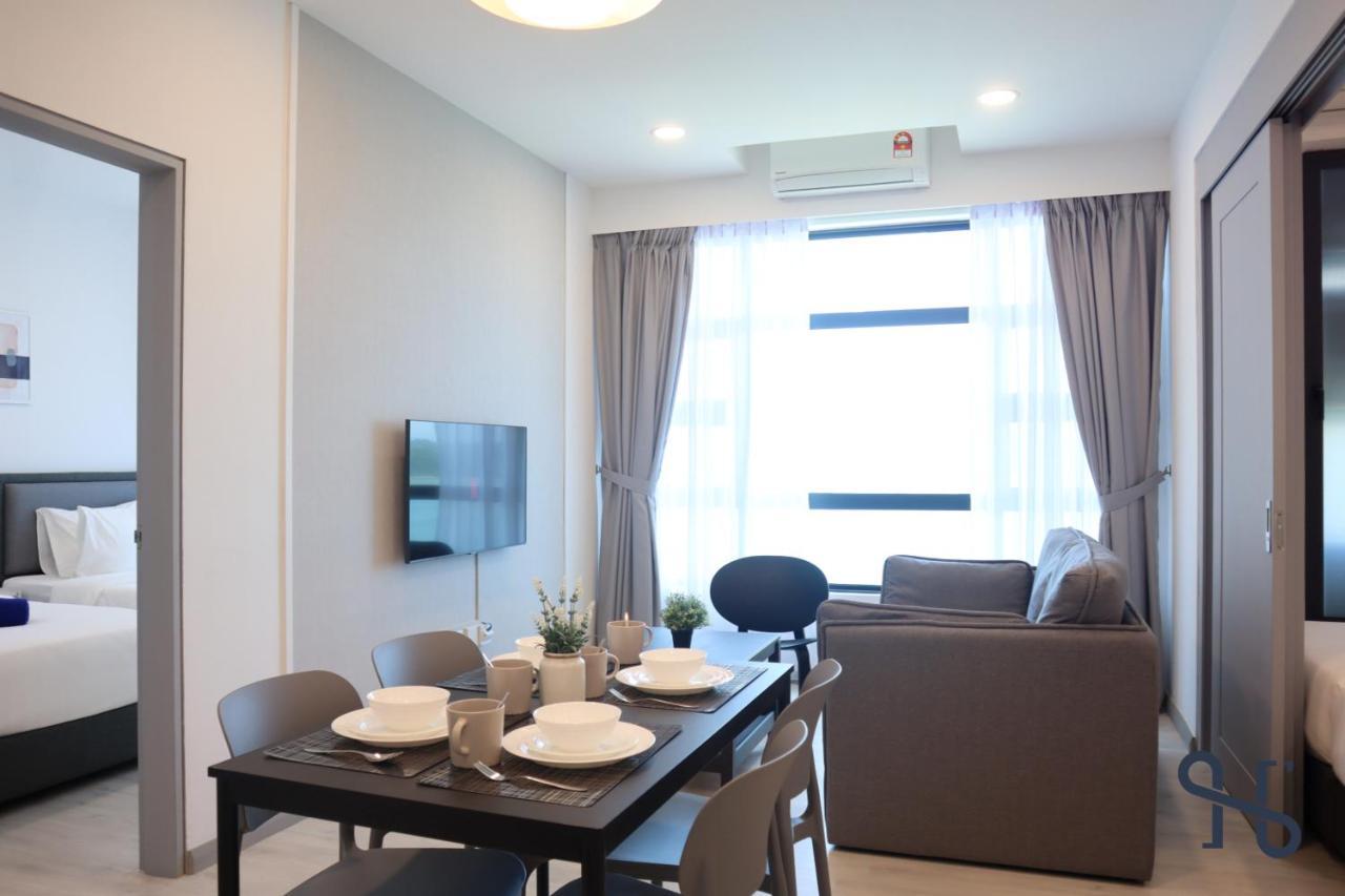 Homesuite' Home At Jesselton Quay Kota Kinabalu Exterior photo