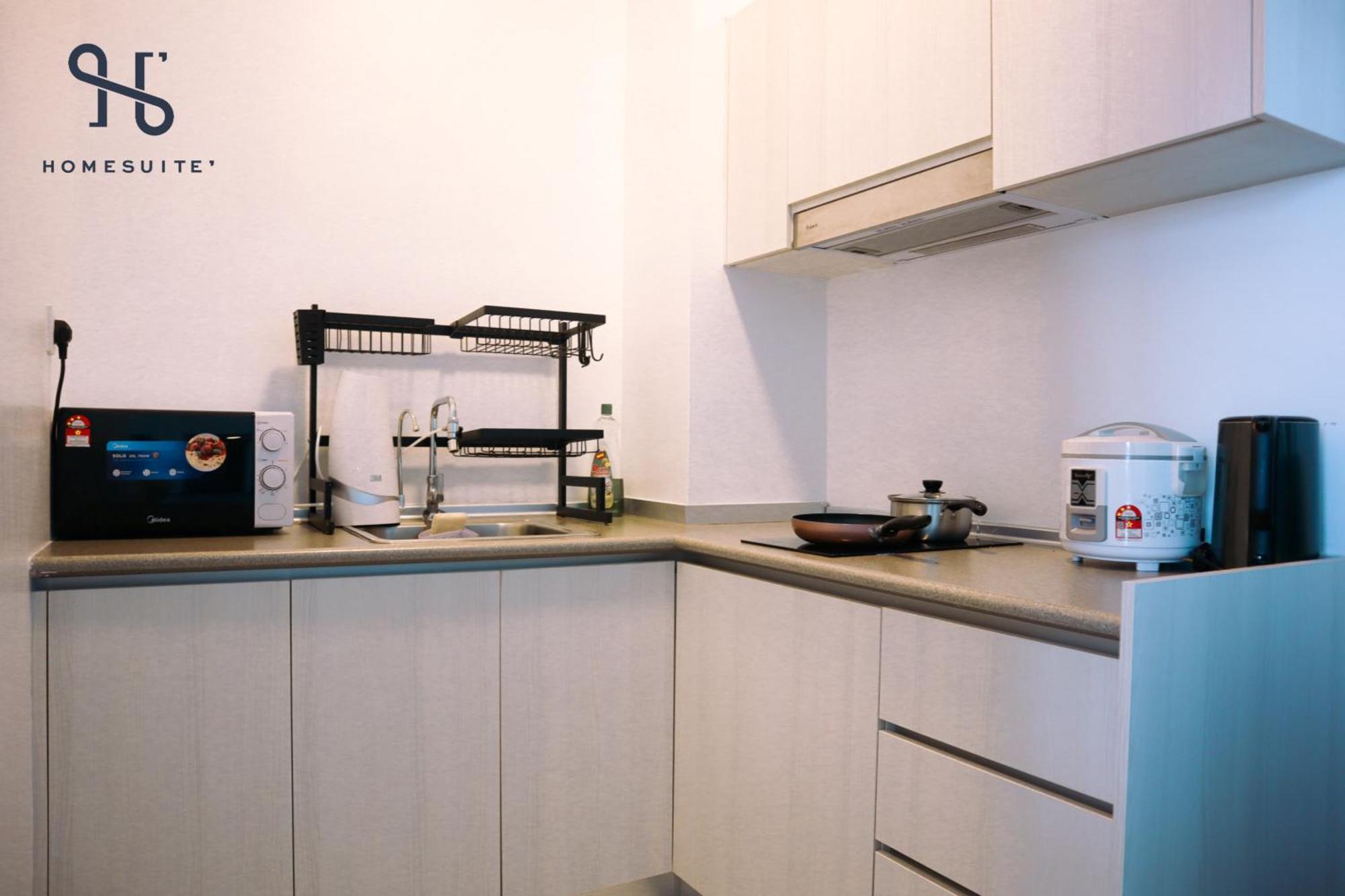 Homesuite' Home At Jesselton Quay Kota Kinabalu Exterior photo